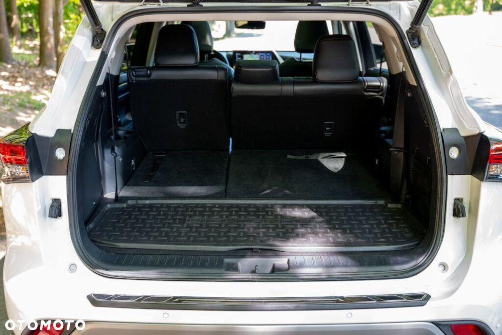 Toyota Highlander 2.5 Hybrid Executive - 20