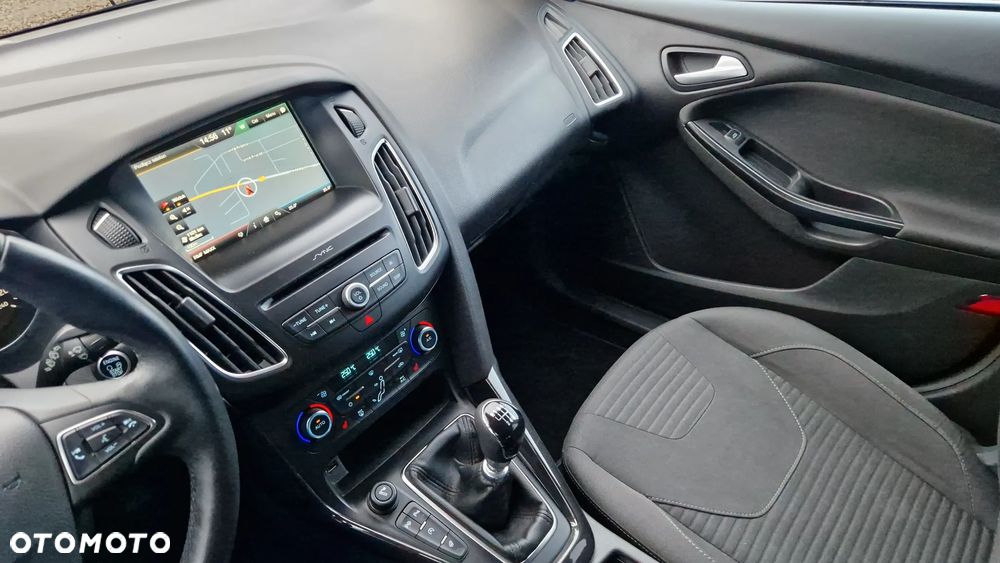 Ford Focus 1.0 EcoBoost Titanium ASS - 22