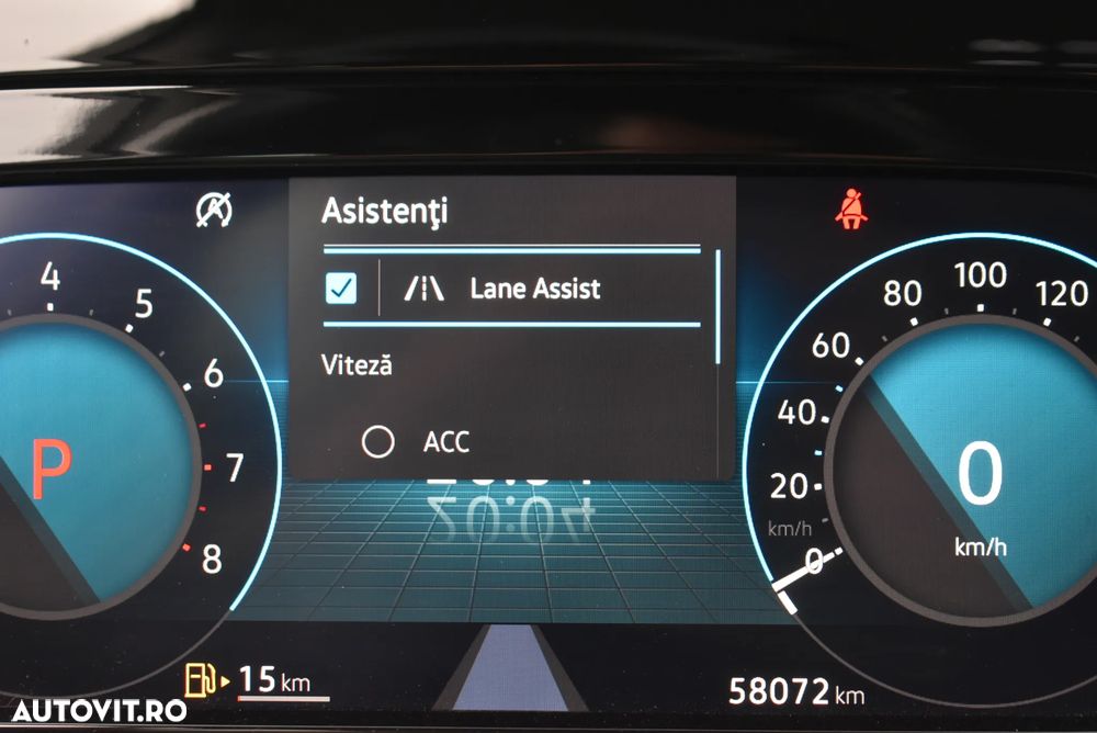 Volkswagen Golf 1.0 eTSI DSG MHEV Life - 18