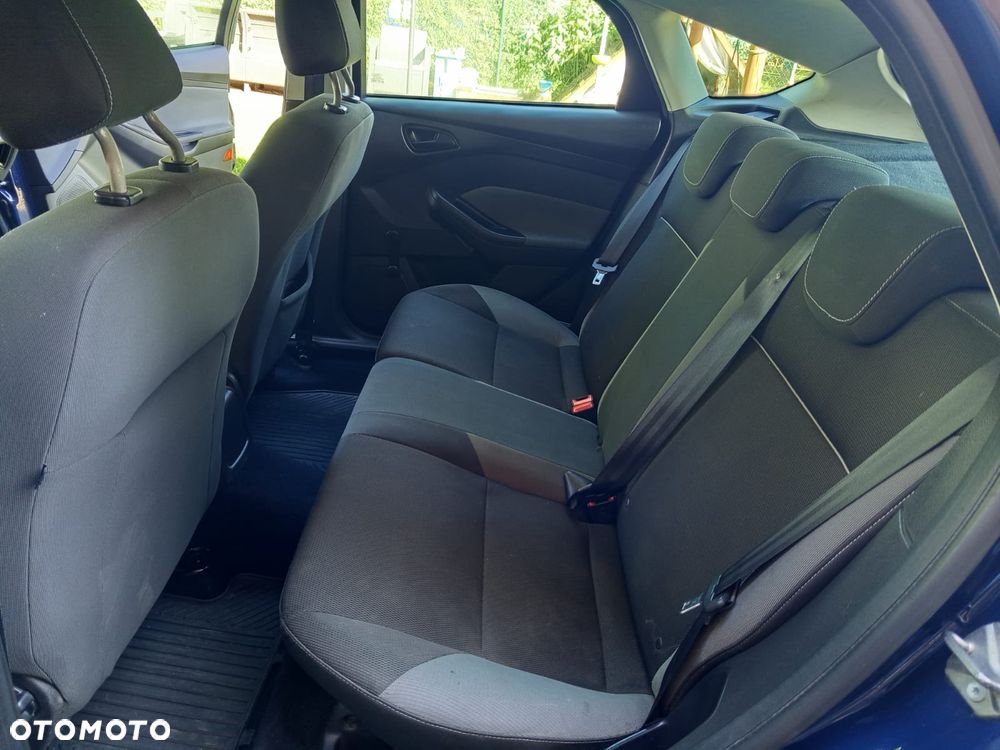 Ford Focus - 8