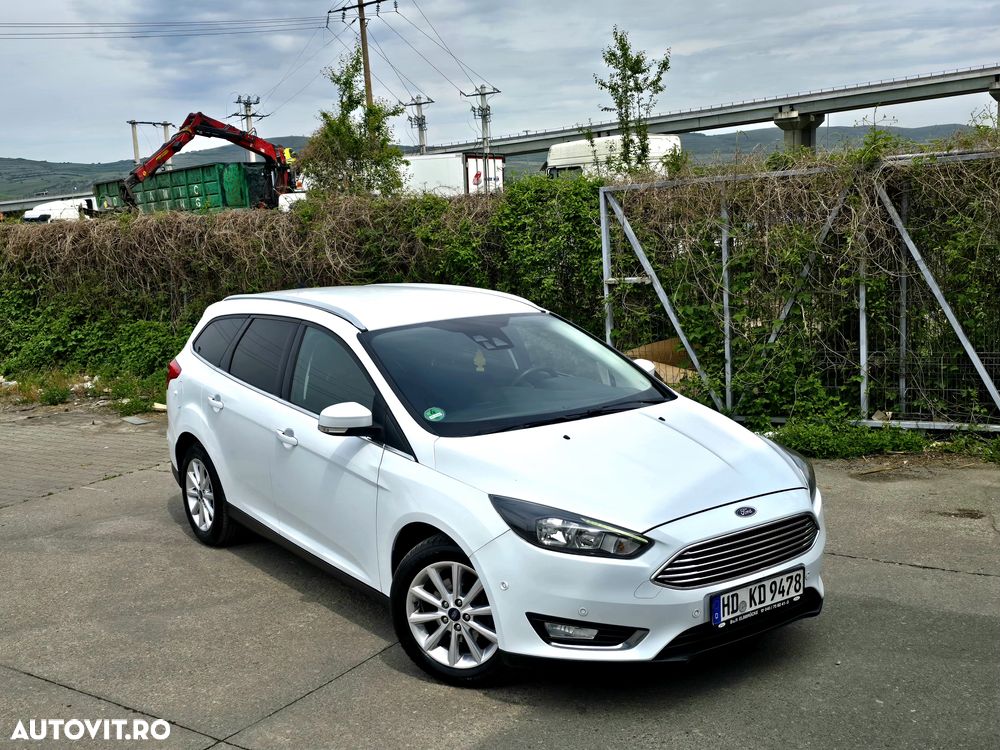 Ford Focus - 1