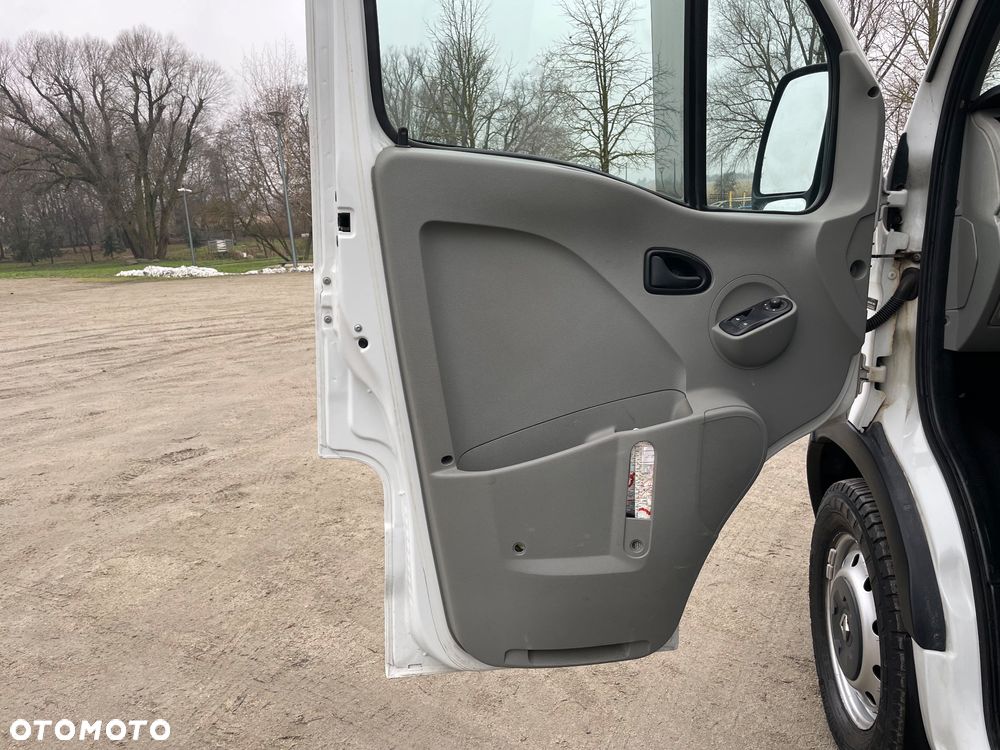 Renault Master - 18