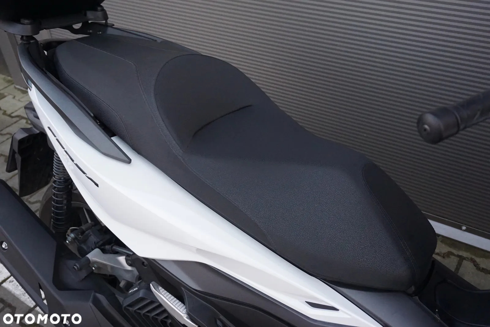Honda NSS - 8