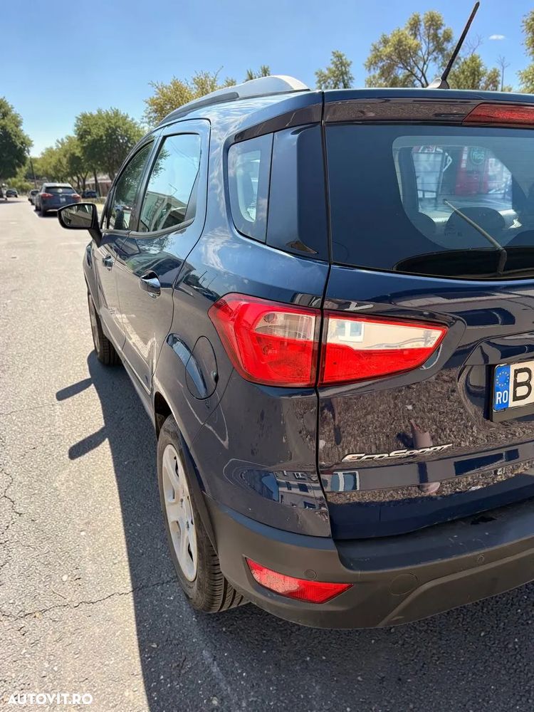 Ford EcoSport - 12