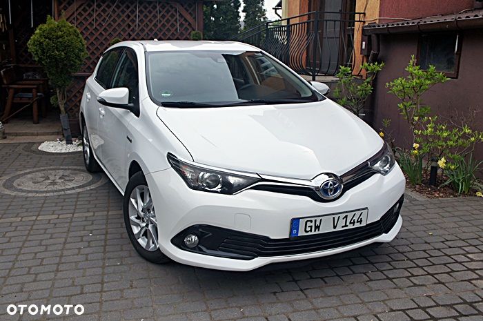 Toyota Auris 1.8 HSD Luna - 3