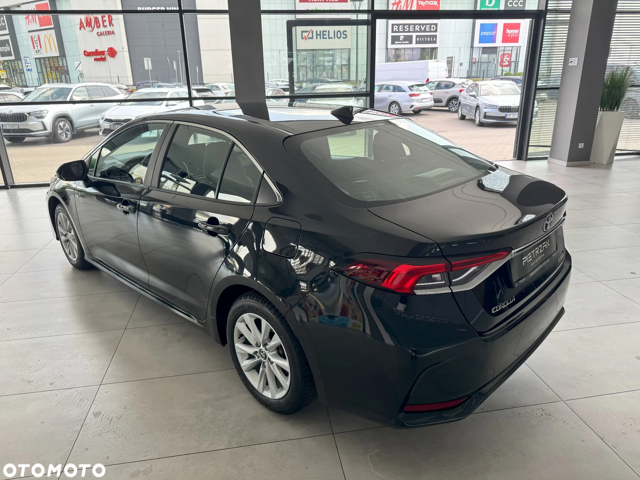 Toyota Corolla 1.8 Hybrid Comfort - 4