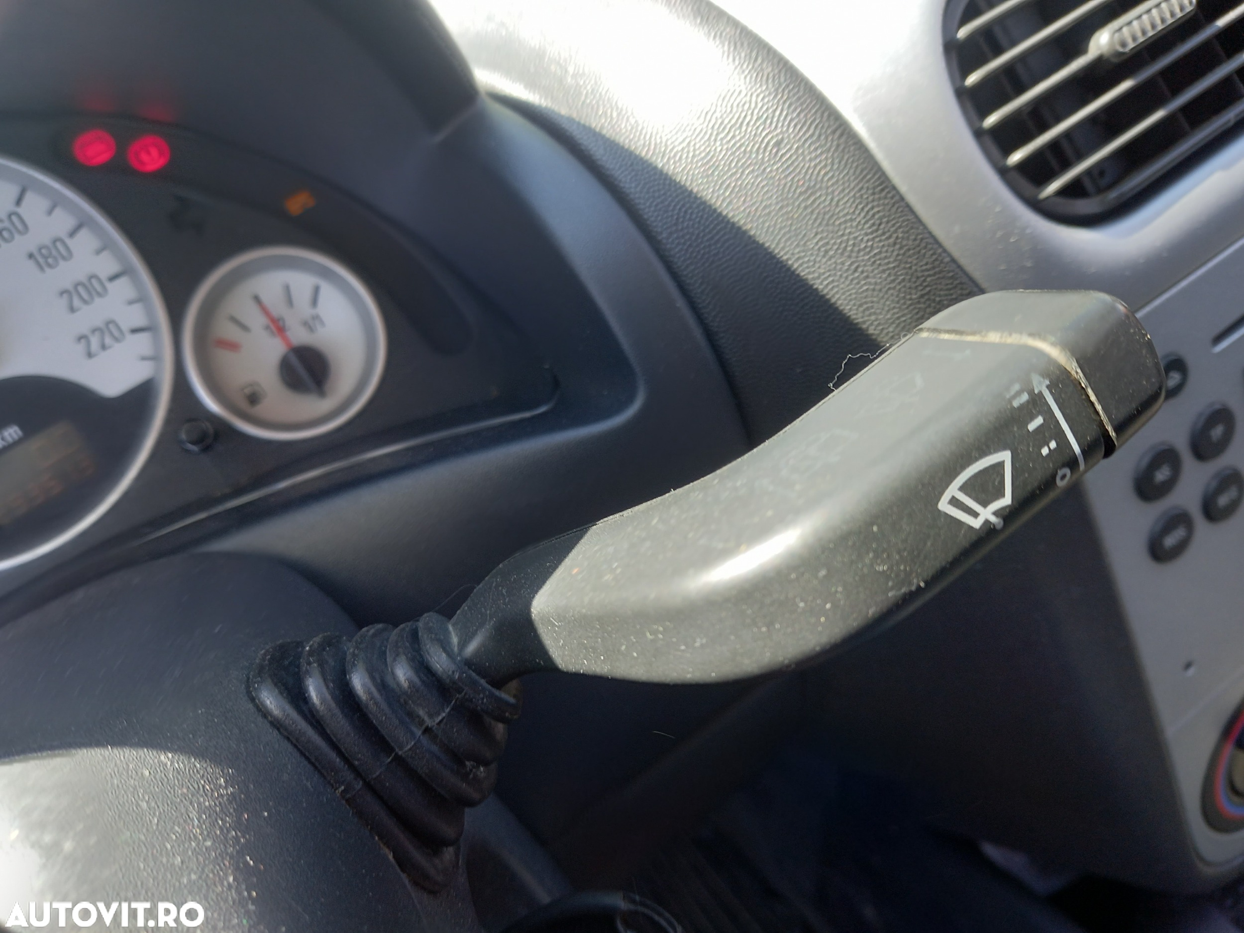 Dezmembrari  Opel CORSA C  2000  > 2009 1.2 Twinport Benzina - 37