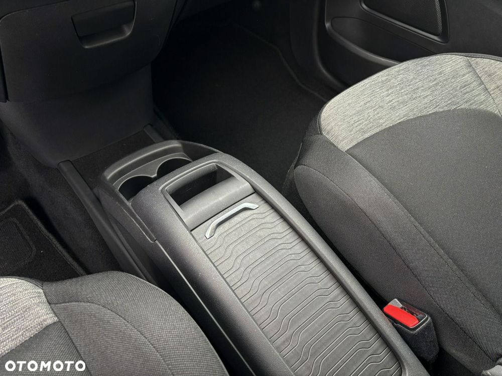 Citroën C4 Grand Picasso - 17