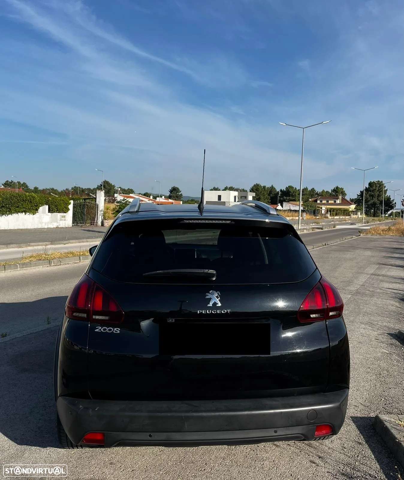 Peugeot 2008 1.2 PureTech Signature - 2