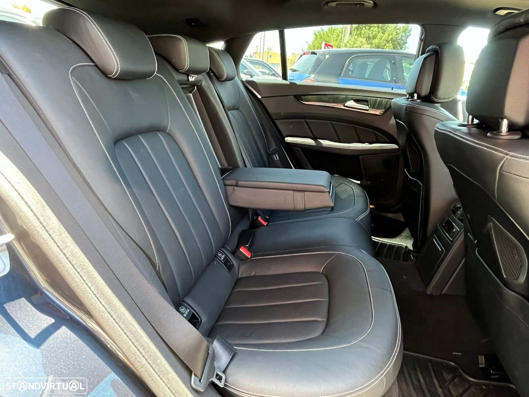 Mercedes-Benz CLS 350 - 15