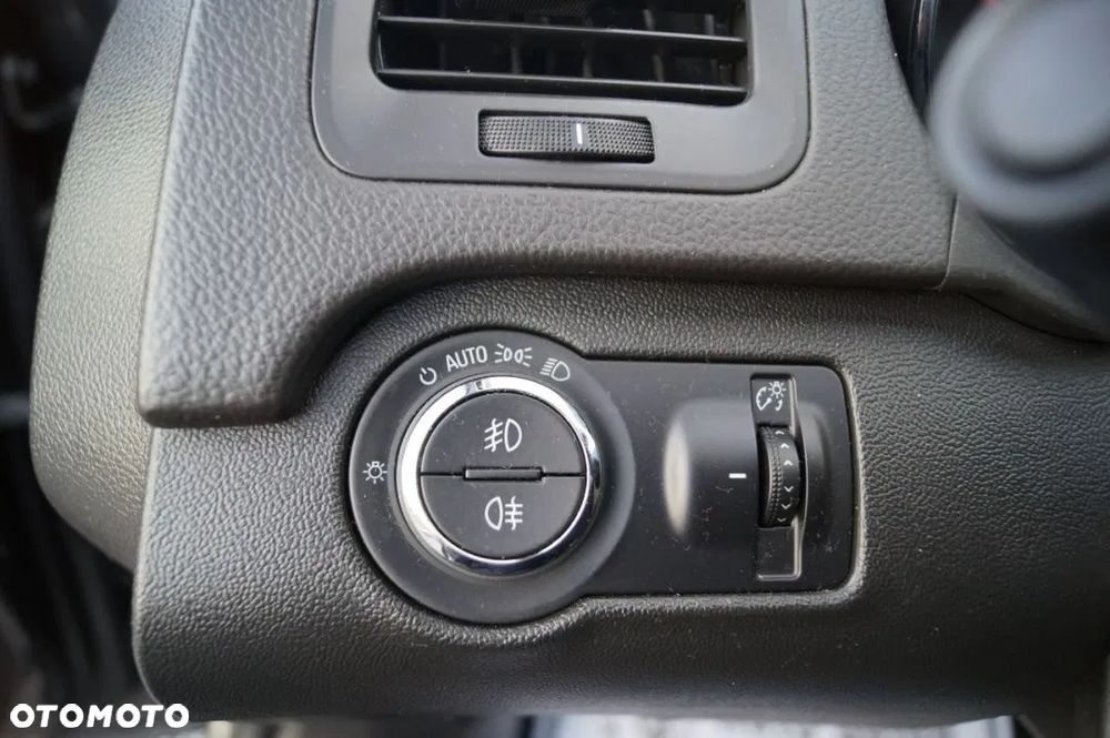 Opel Insignia 2.0 BiTurbo CDTI ecoFLEX Start/Stop Sport - 19