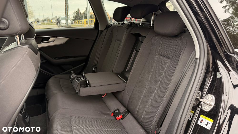 Audi A4 Avant 35 TDI S tronic advanced - 25