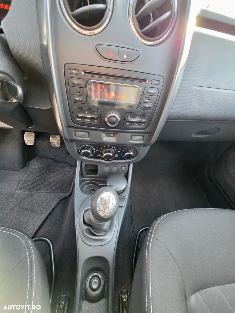 Dacia Duster 1.5 dCi 4x2 Laureate - 16