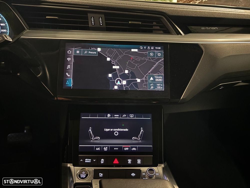 Audi Q8 e-Tron 55 quattro advanced - 9