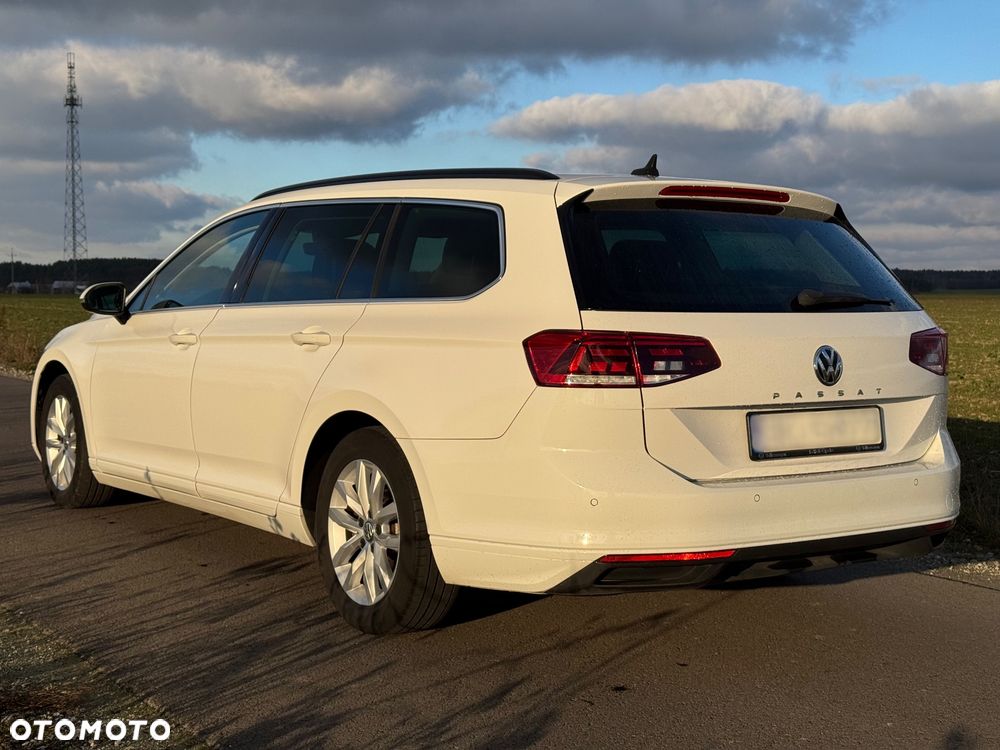 Volkswagen Passat 2.0 TDI EVO Business DSG - 6