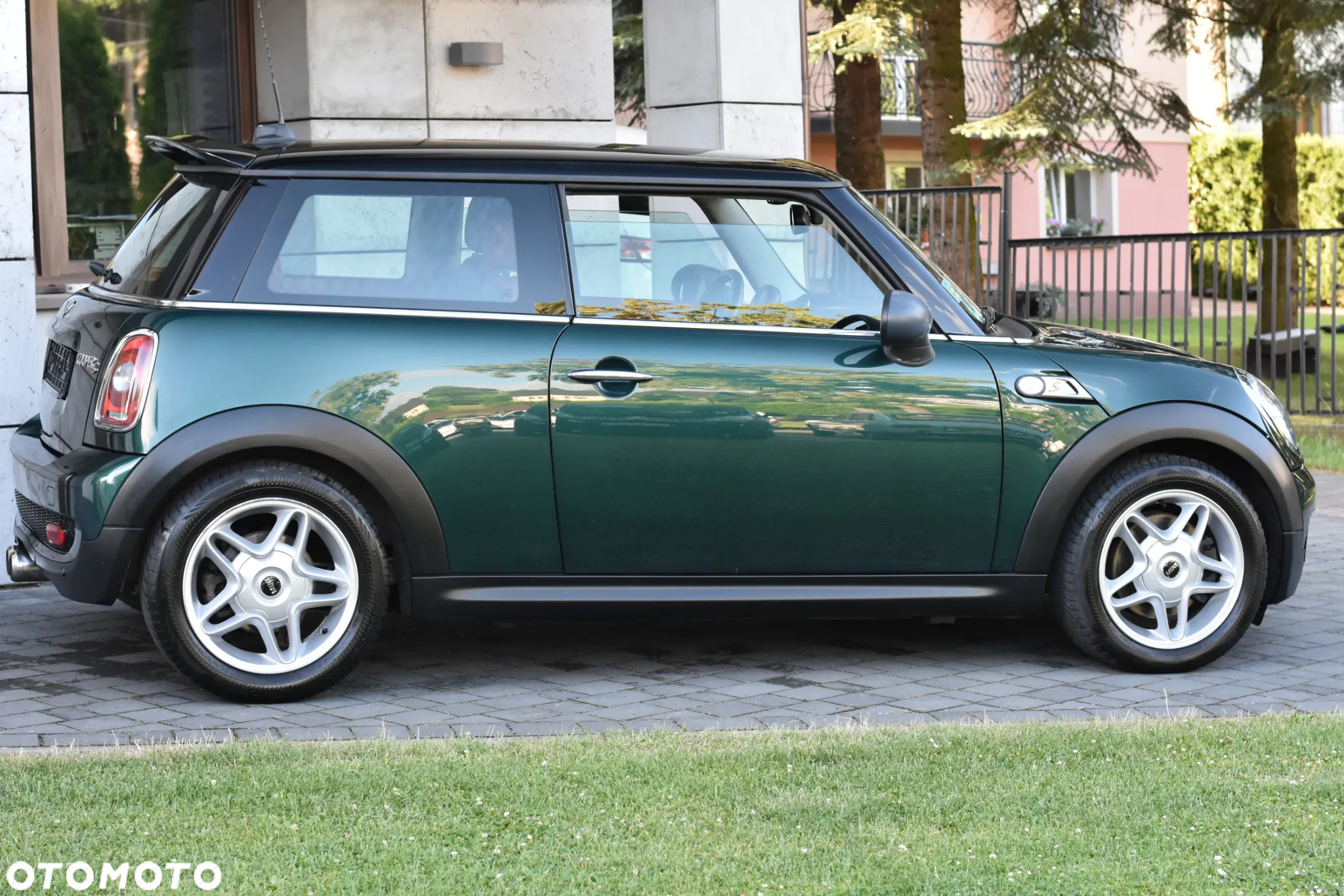 MINI Cooper S 50 Mayfair - 6