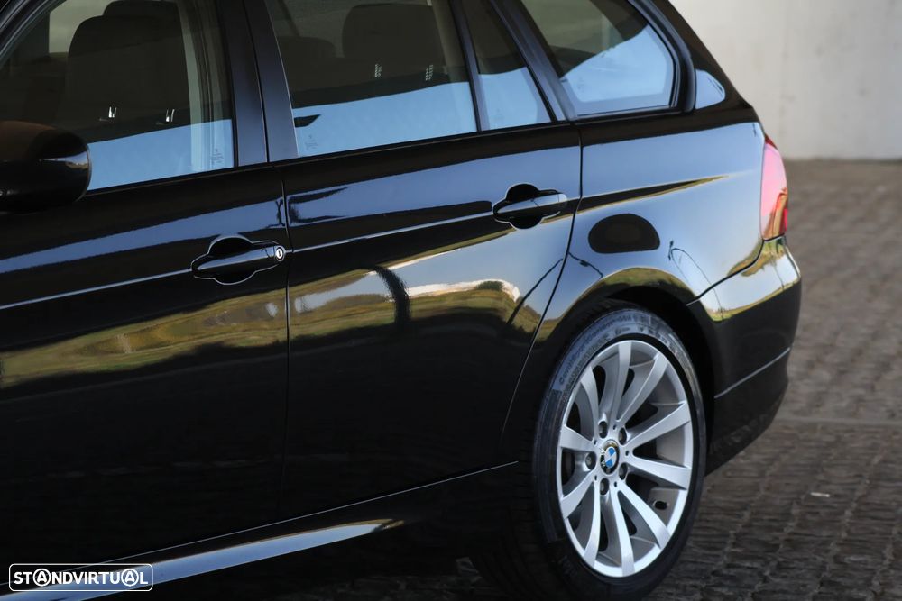 BMW 318 d Line Sport - 20