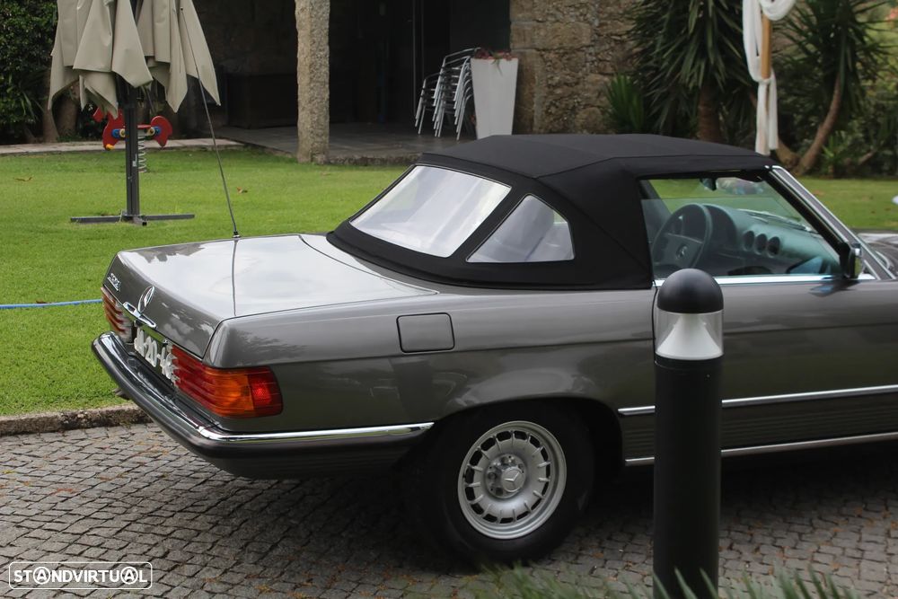 Mercedes-Benz SL 280 - 9