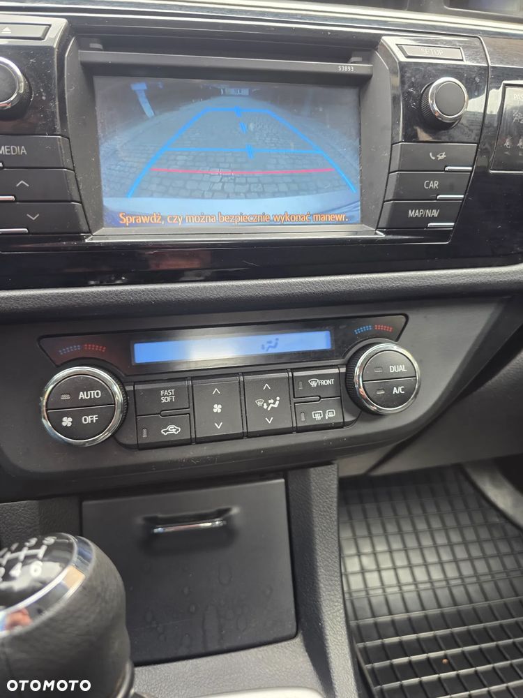 Toyota Corolla 1.6 Active - 8