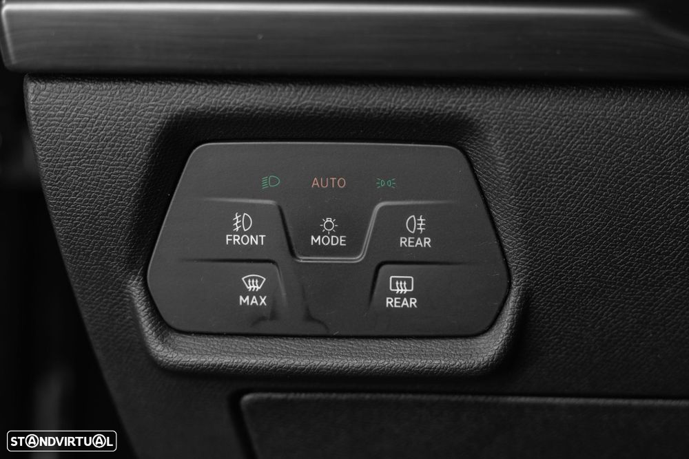 Cupra Formentor 1.4 e-Hybrid DSG - 28