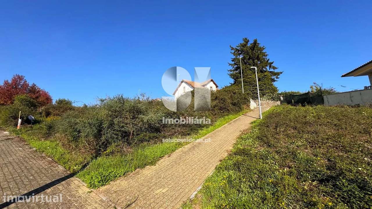 Terreno em Sabrosa - Grande imagem: 2/16