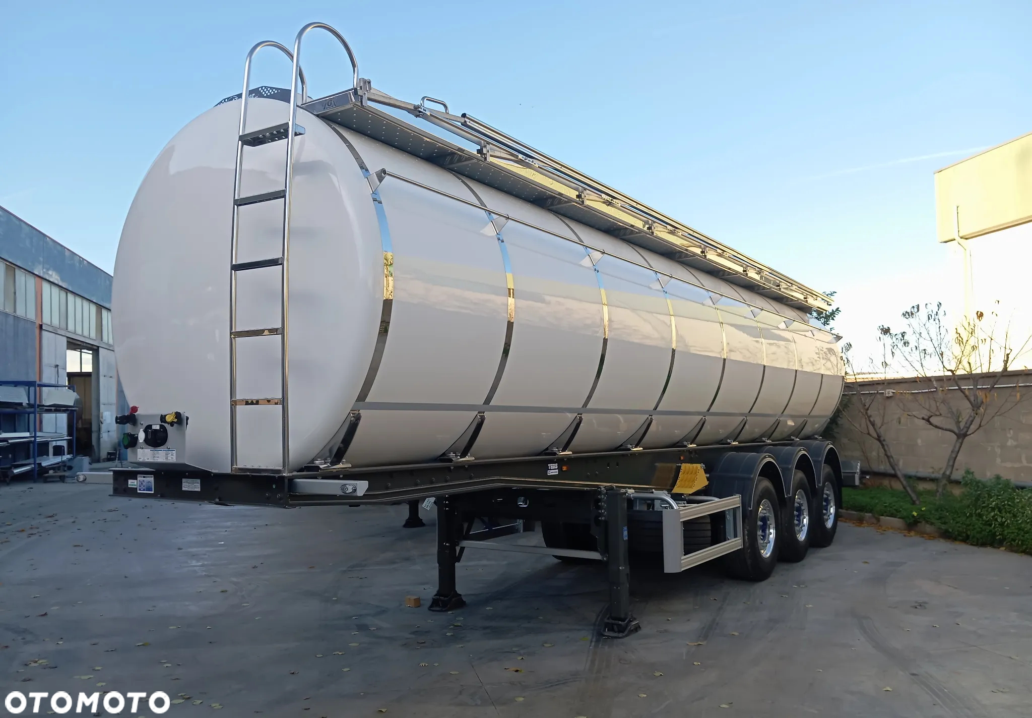 Grapar Naczepa Cysterna ATP / Rabaty do 5.000 EUR !! / Termin: SIERPIEŃ '25 - 20