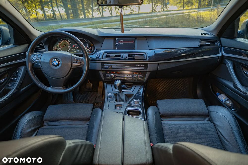 BMW Seria 5 - 10