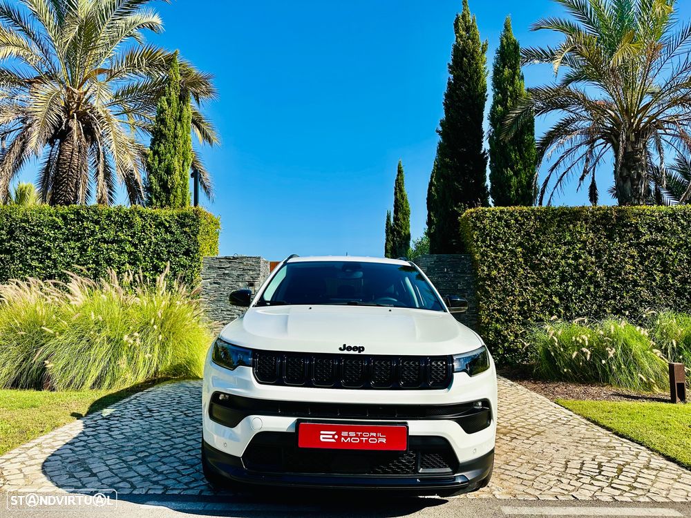 Jeep Compass 1.3 T Night Eagle - 2