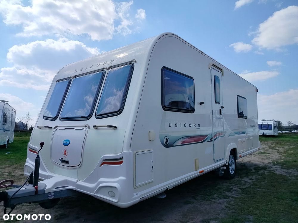 Bailey Unicorn Valencia - 2