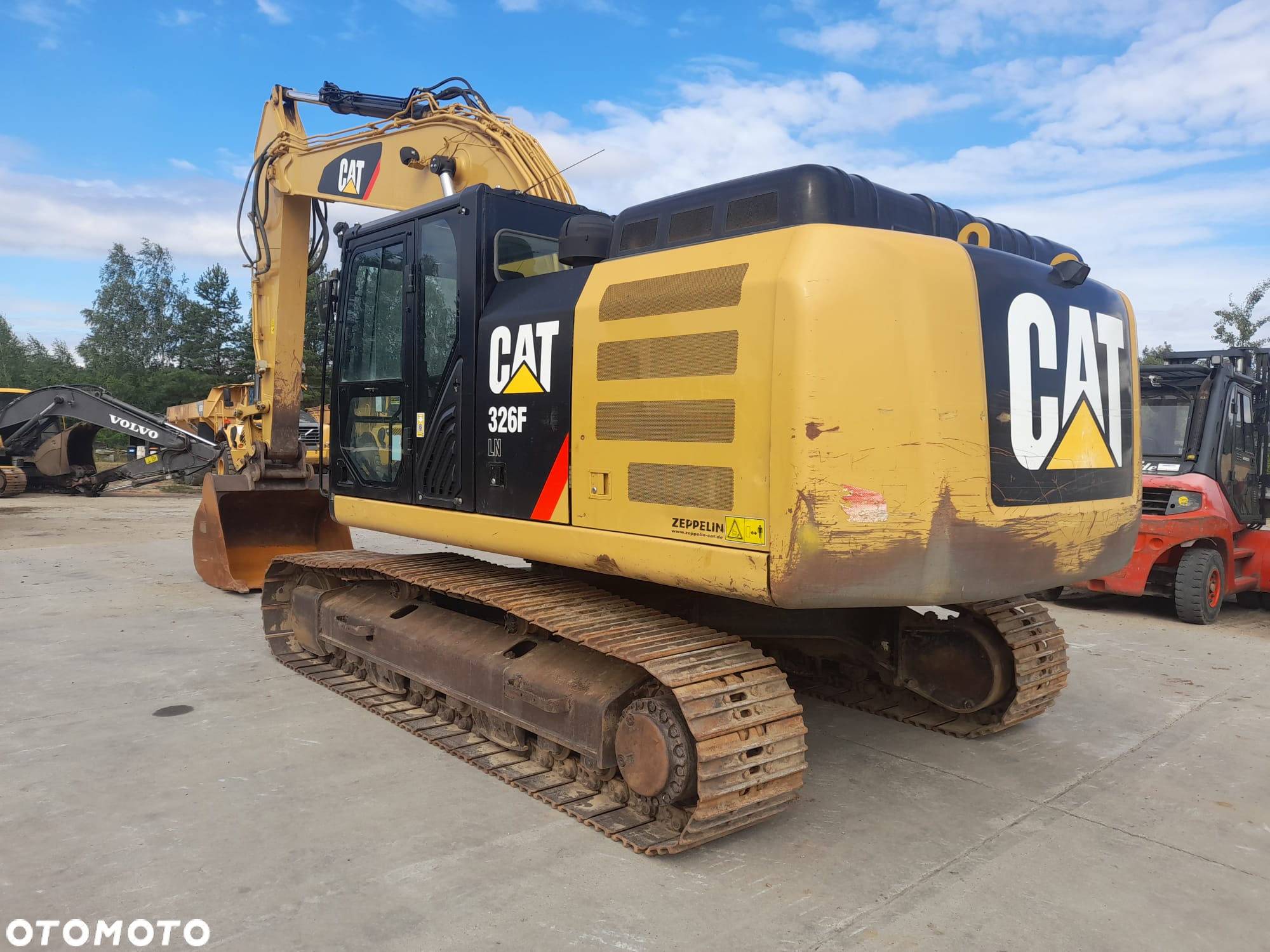 Caterpillar 326F - 6