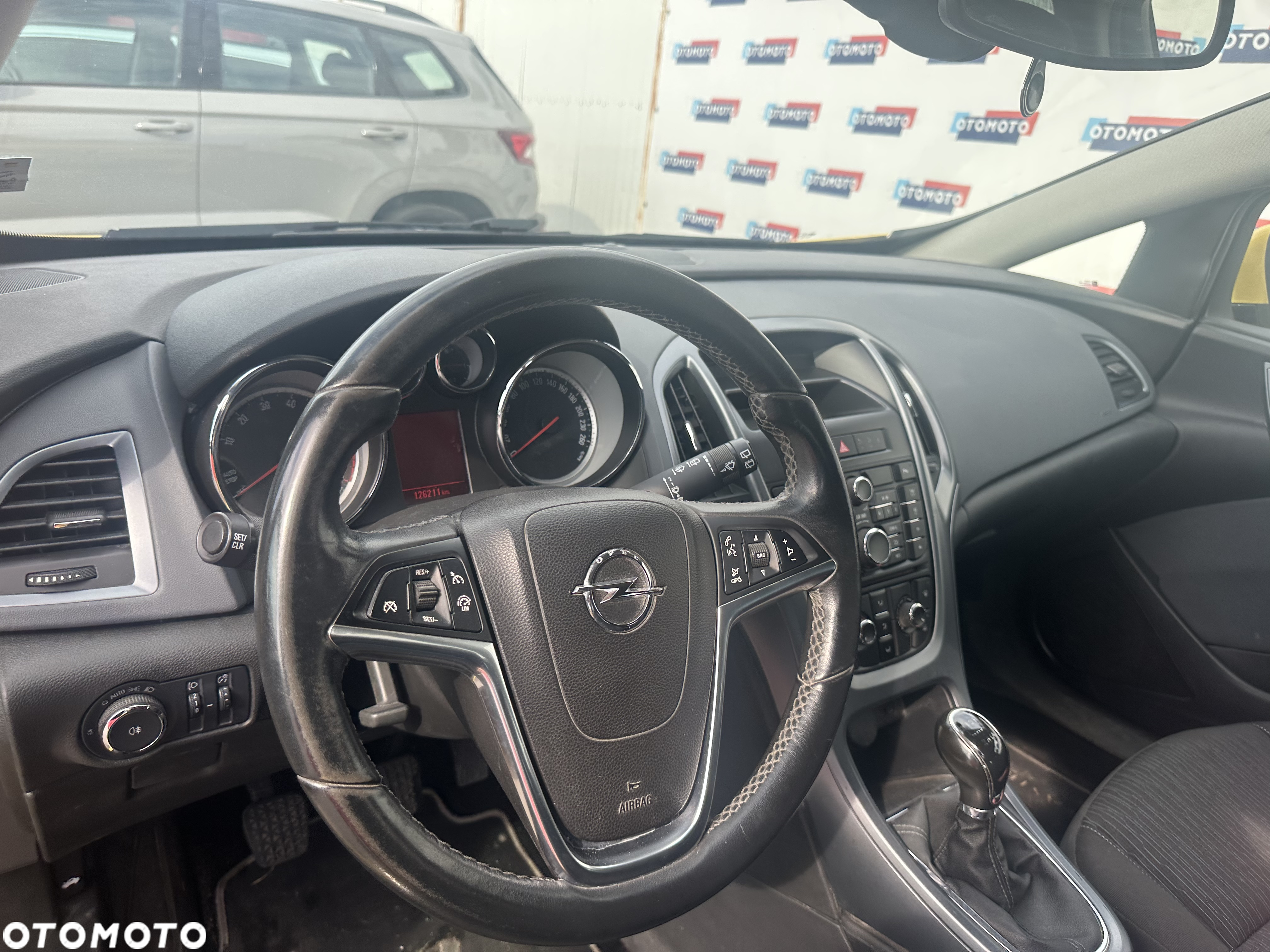 Opel Astra GTC 1.4 Turbo - 18