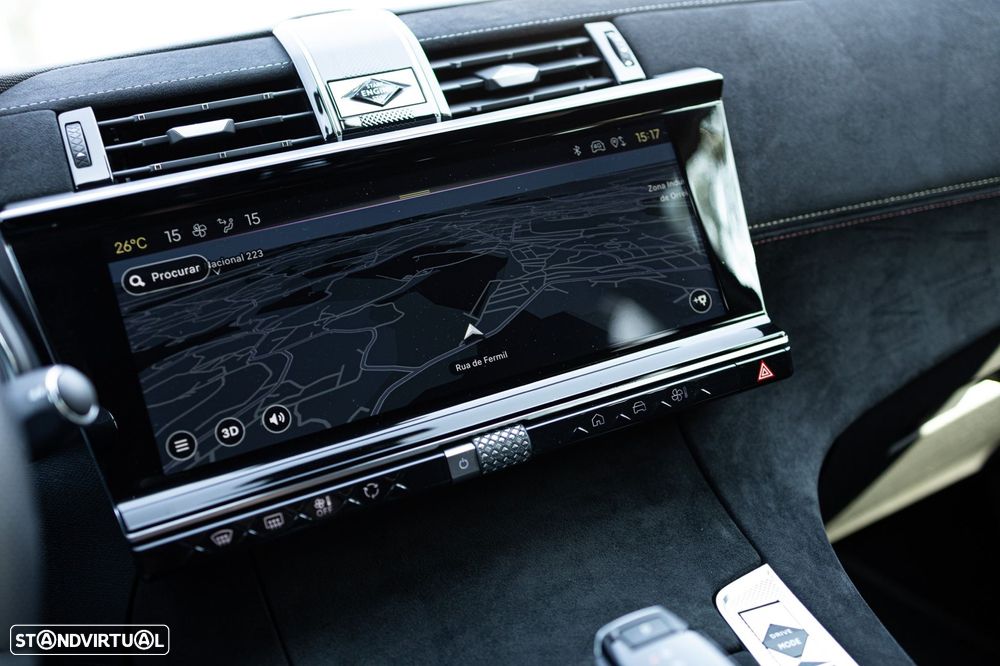 DS DS7 Crossback E-Tense Performance Line EAT8 - 23