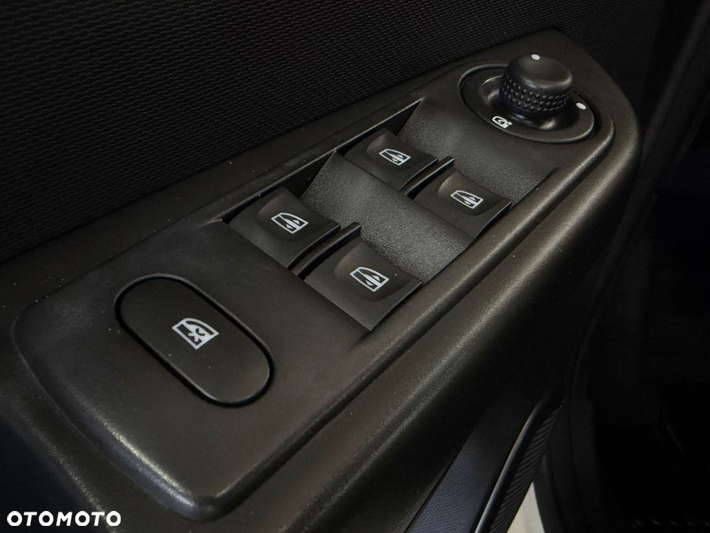 Renault Captur (ENERGY) dCi 90 INTENS - 12