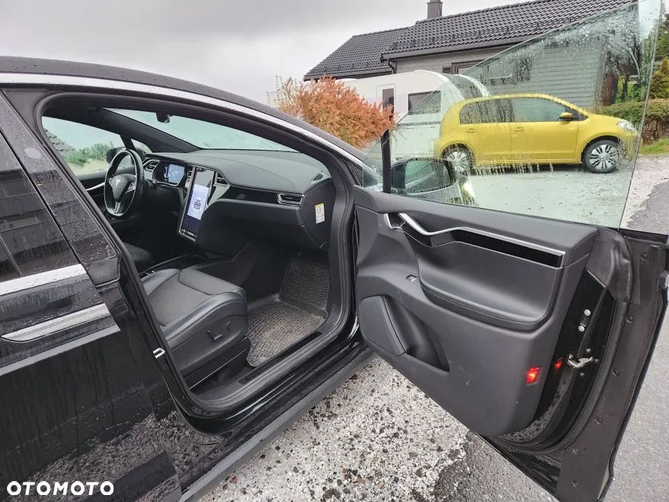 Tesla Model X Long Range Plus - 10