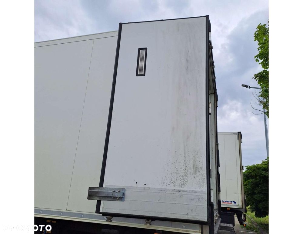 Schmitz Cargobull SKO FP 45 ThermoKing SLXi 300 - 8