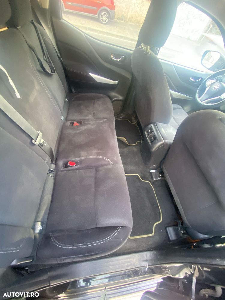 Nissan Navara - 7