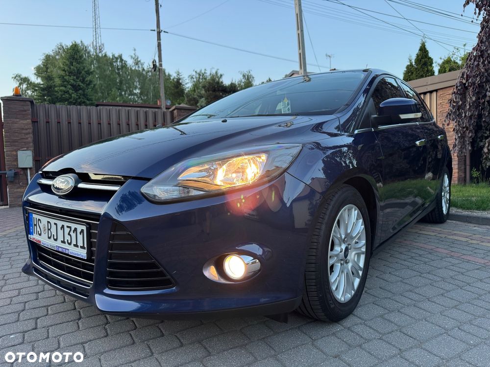 Ford Focus 1.6 TDCi DPF Champions Edition - 19