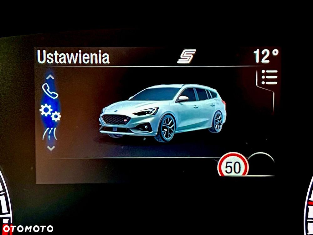 Ford Focus 2.0 EcoBlue ST-Line - 11