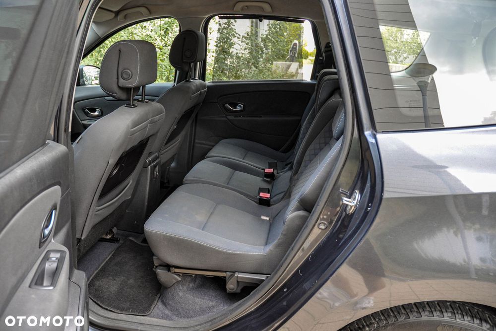 Renault Scenic - 8
