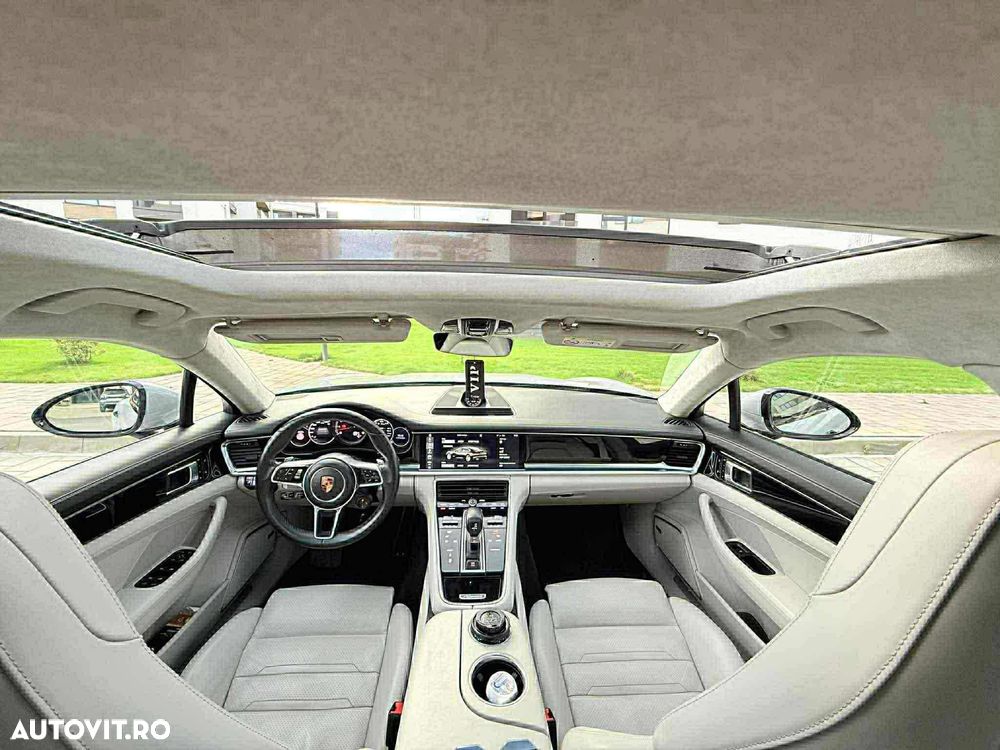 Porsche Panamera Turbo - 14