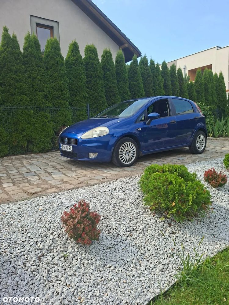 Fiat Punto 1.4 16V Dynamic - 1