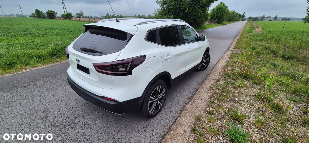 Nissan Qashqai - 14