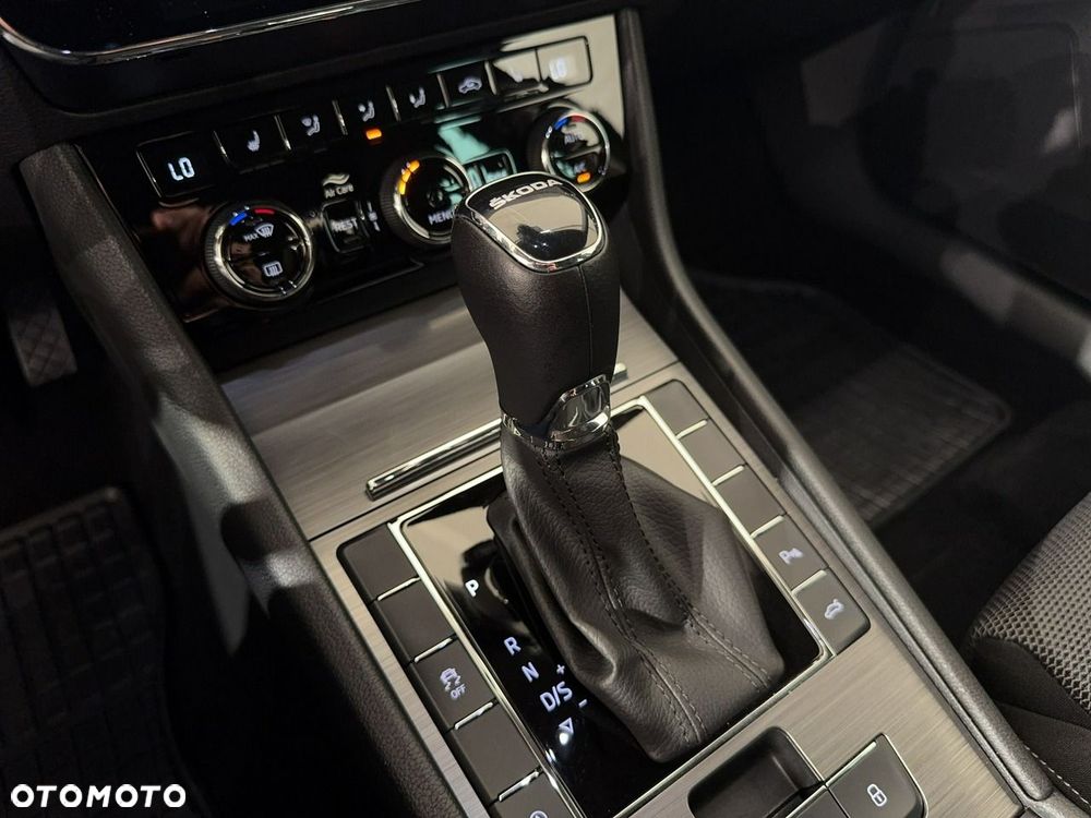 Skoda Superb - 32