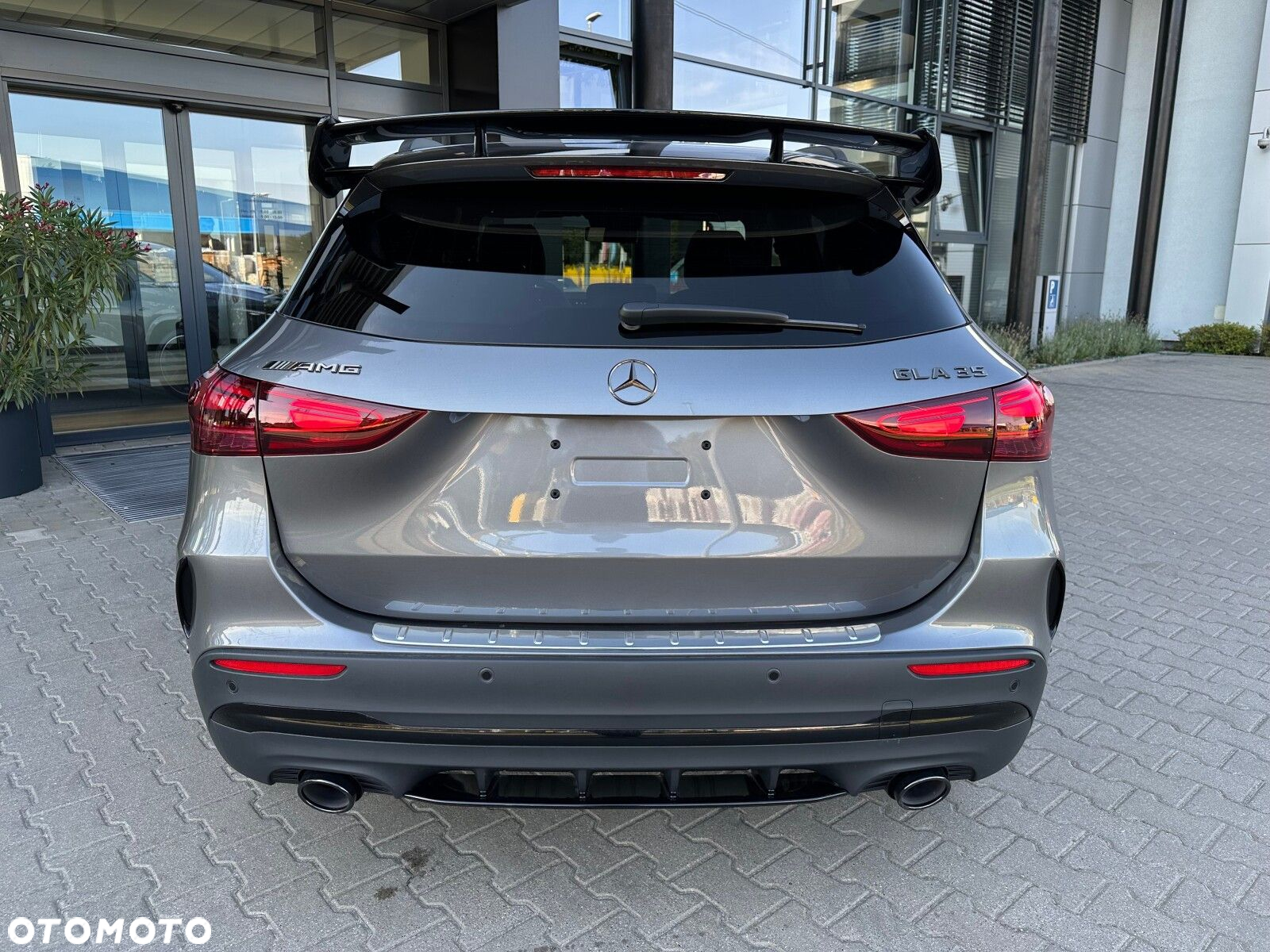 Mercedes-Benz GLA AMG 35 4-Matic - 20