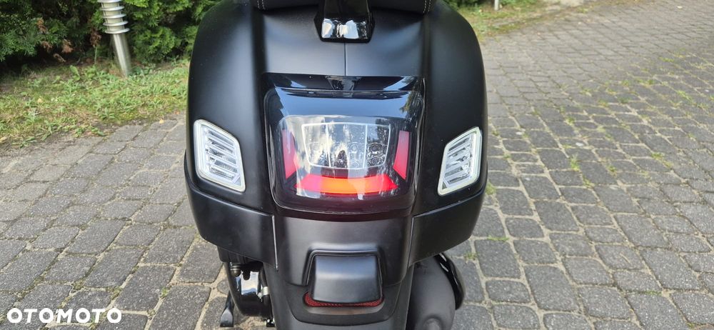 Vespa GTS - 23