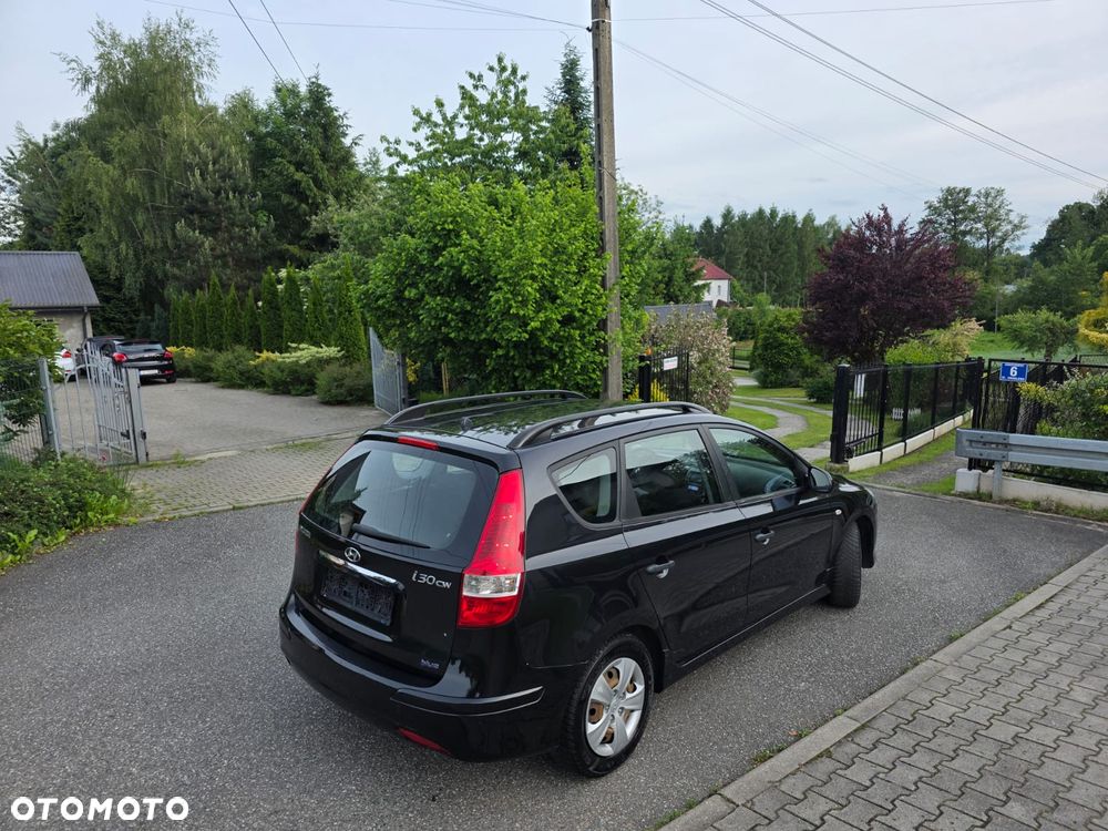 Hyundai i30 1.4 Base + World Cup - 38