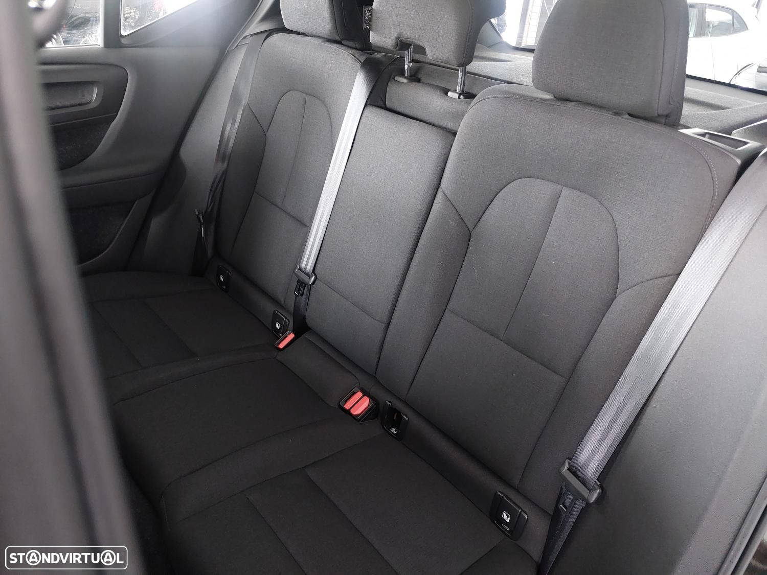 Volvo XC 40 1.5 T2 Momentum - 14