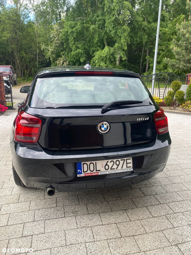 BMW Seria 1 116d - 5