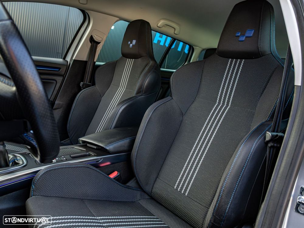 Renault Mégane 1.5 Blue dCi GT Line - 24