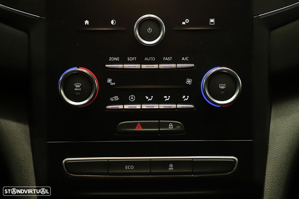 Renault Mégane 1.3 TCe Limited - 11